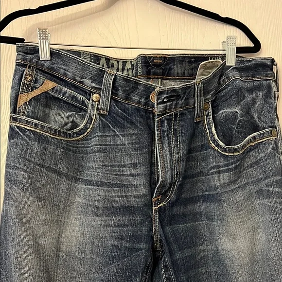 Ariat Blue Straight Jeans Classic Denim Style - Picture 2 of 9